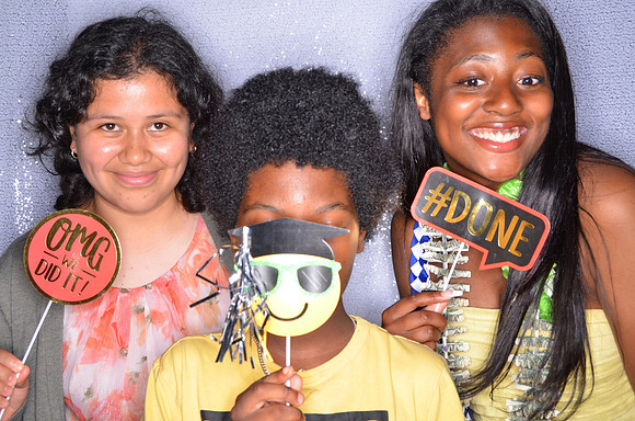 Viva_Studio_LindseyGRAD_6-14-2024_0063