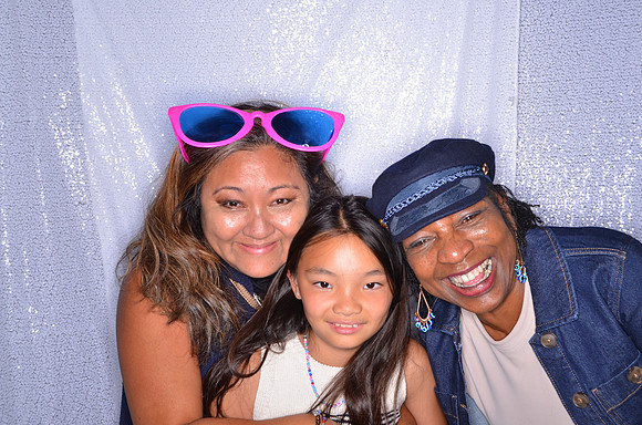 Viva_Studio_LindseyGRAD_6-14-2024_0085