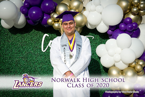 Viva_Studio_NHS_2020_Grad-115