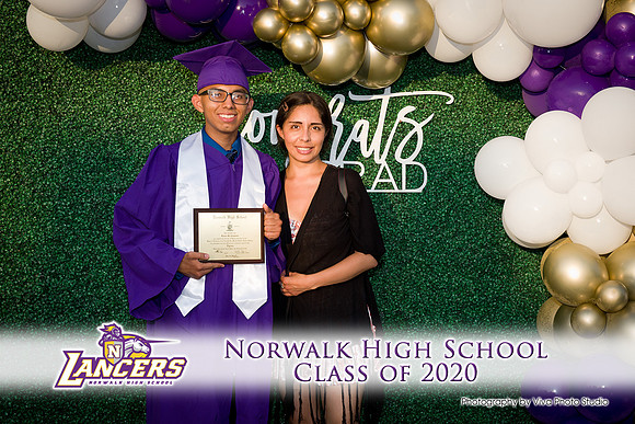 Viva_Studio_NHS_2020_Grad-154