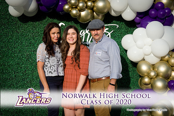 Viva_Studio_NHS_2020_Grad-138