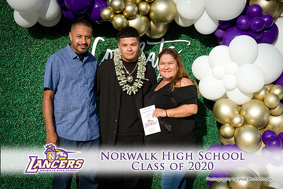 Viva_Studio_NHS_2020_Grad-104