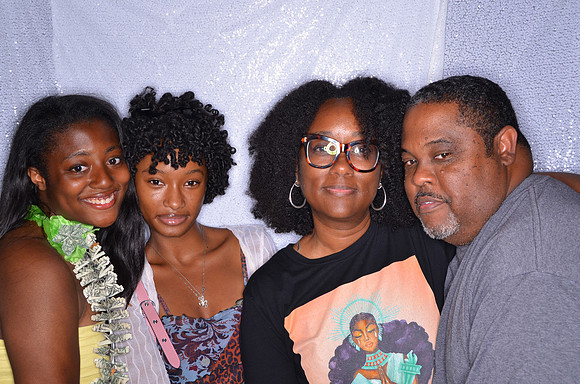 Viva_Studio_LindseyGRAD_6-14-2024_0188