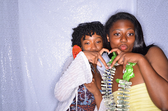 Viva_Studio_LindseyGRAD_6-14-2024_0025