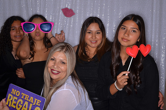 Viva_Studio_Alyssa_Celebration_0056