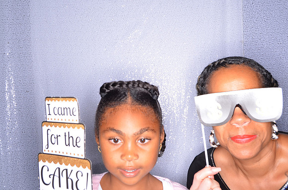 Viva_Studio_LindseyGRAD_6-14-2024_0068
