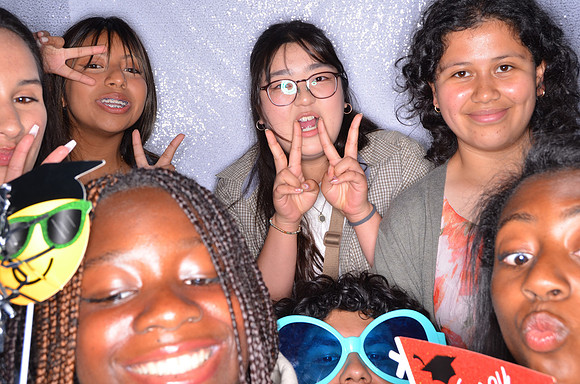 Viva_Studio_LindseyGRAD_6-14-2024_0087