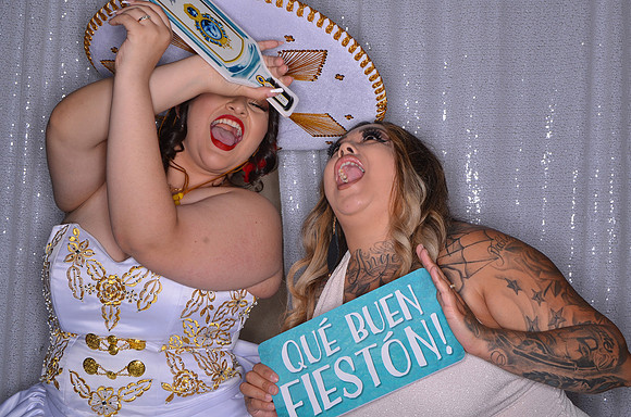 Viva_Studio_Alyssa_Celebration_0150