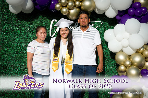 Viva_Studio_NHS_2020_Grad-062