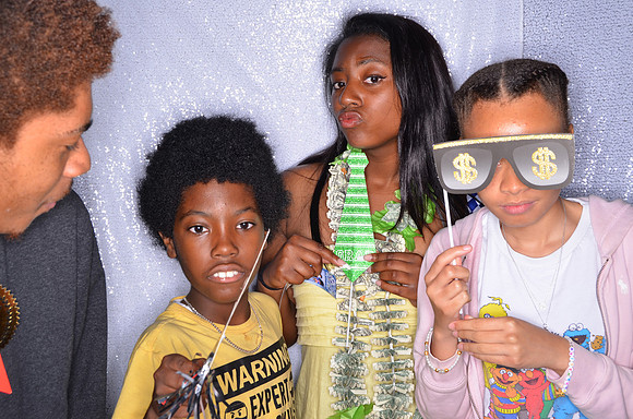 Viva_Studio_LindseyGRAD_6-14-2024_0107