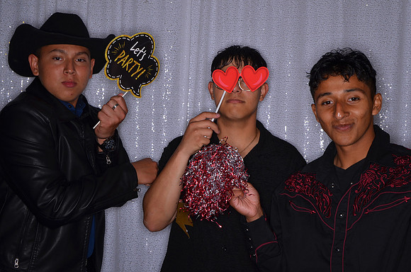 Viva_Studio_Alyssa_Celebration_0113