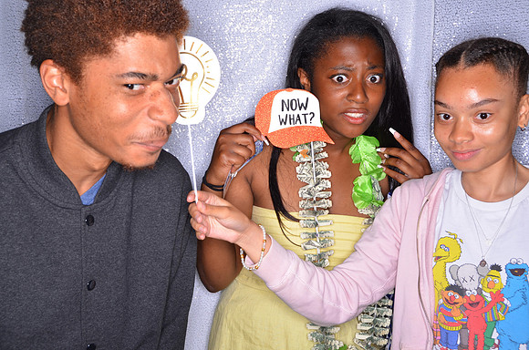 Viva_Studio_LindseyGRAD_6-14-2024_0108