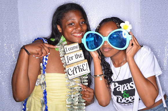 Viva_Studio_LindseyGRAD_6-14-2024_0047