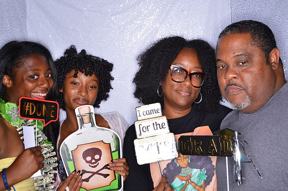 Viva_Studio_LindseyGRAD_6-14-2024_0189