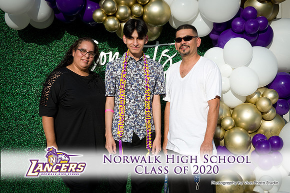 Viva_Studio_NHS_2020_Grad-059