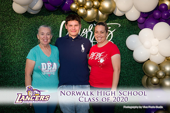 Viva_Studio_NHS_2020_Grad-159