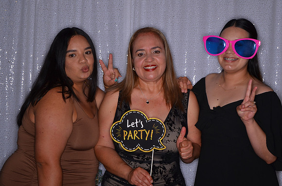 Viva_Studio_Alyssa_Celebration_0117