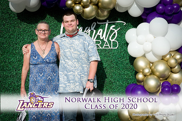 Viva_Studio_NHS_2020_Grad-028