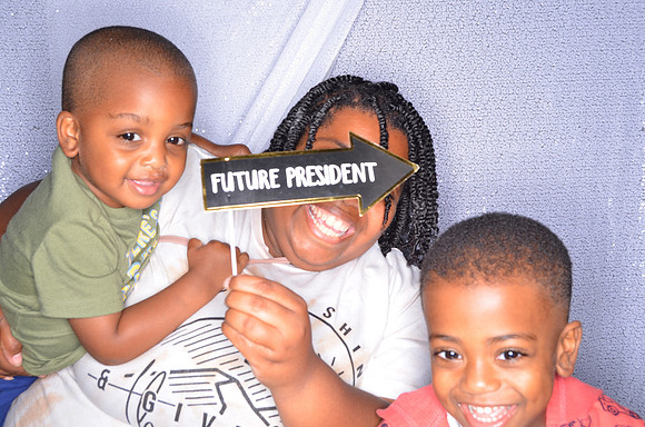 Viva_Studio_LindseyGRAD_6-14-2024_0014