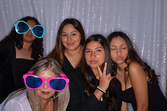 Viva_Studio_Alyssa_Celebration_0058