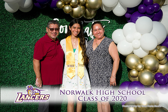 Viva_Studio_NHS_2020_Grad-088