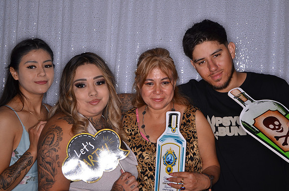 Viva_Studio_Alyssa_Celebration_0188