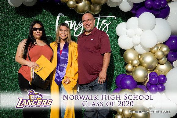 Viva_Studio_NHS_2020_Grad-030