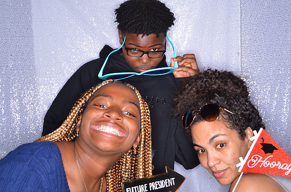 Viva_Studio_LindseyGRAD_6-14-2024_0021
