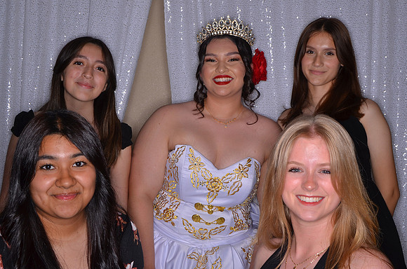 Viva_Studio_Alyssa_Celebration_0035