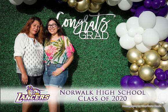 Viva_Studio_NHS_2020_Grad-053