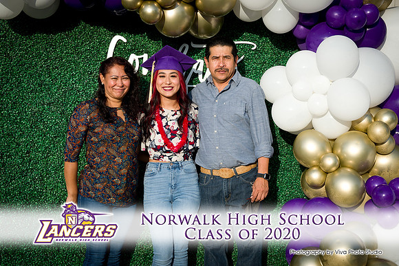 Viva_Studio_NHS_2020_Grad-135