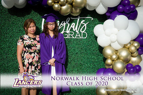 Viva_Studio_NHS_2020_Grad-040