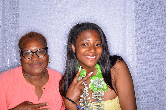 Viva_Studio_LindseyGRAD_6-14-2024_0249