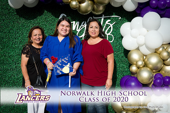 Viva_Studio_NHS_2020_Grad-018