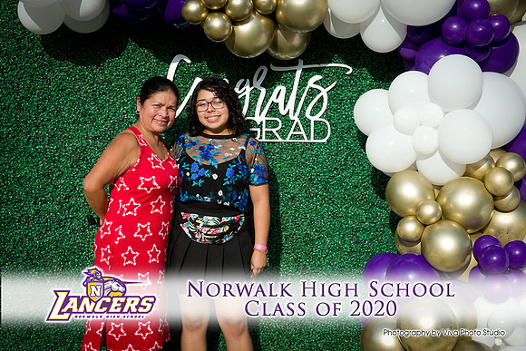 Viva_Studio_NHS_2020_Grad-039